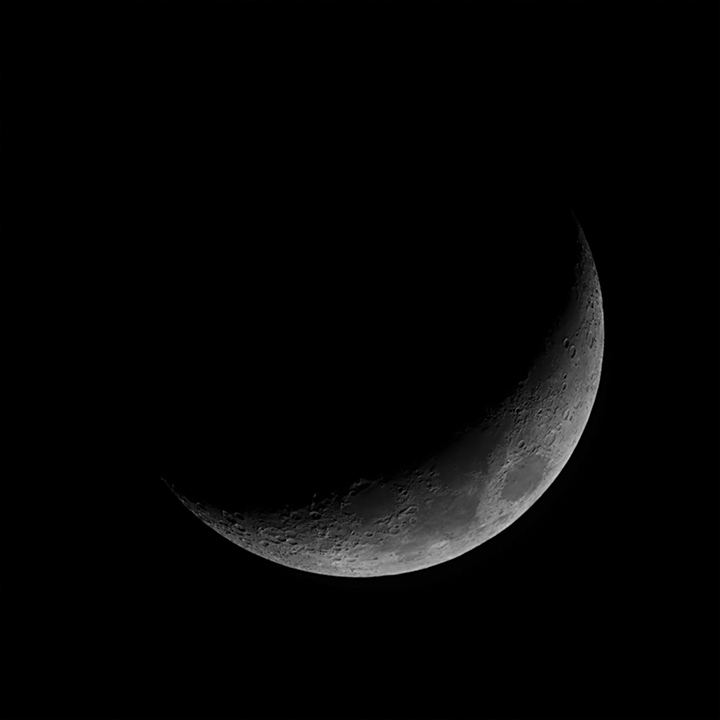 4 Day Moon